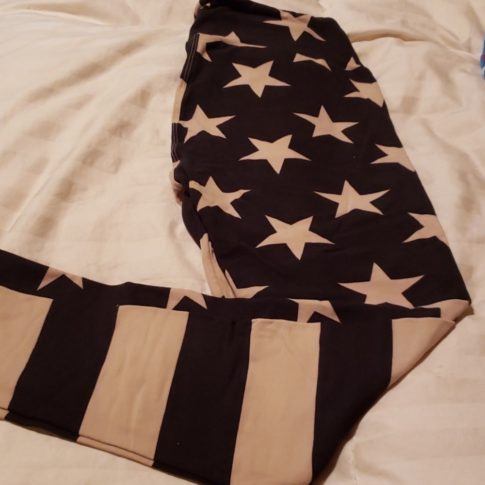 Lularoe HTF stars and stripes legging